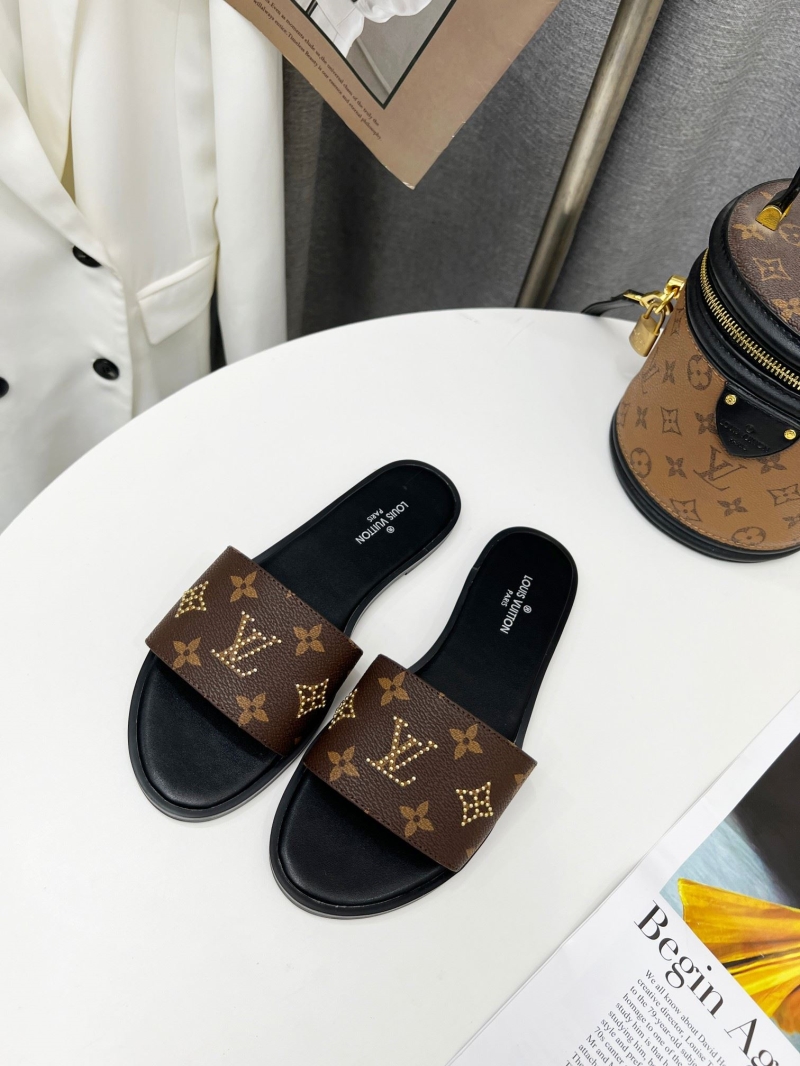 Louis Vuitton Slippers